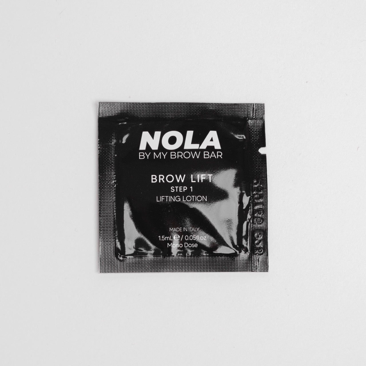 Brow lift Step 1 - Lifting lotion